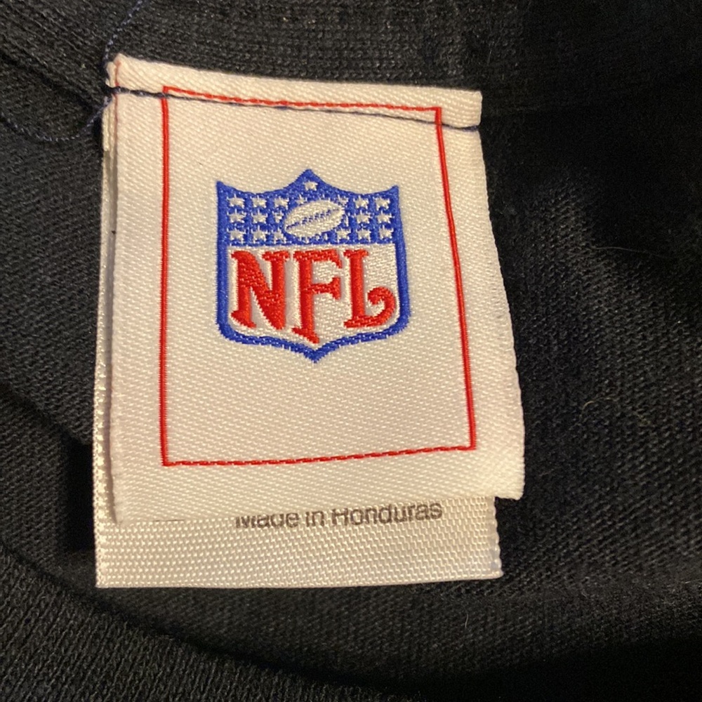 NWT NFL Pittsburgh Steelers tee - Picture 4 of 6